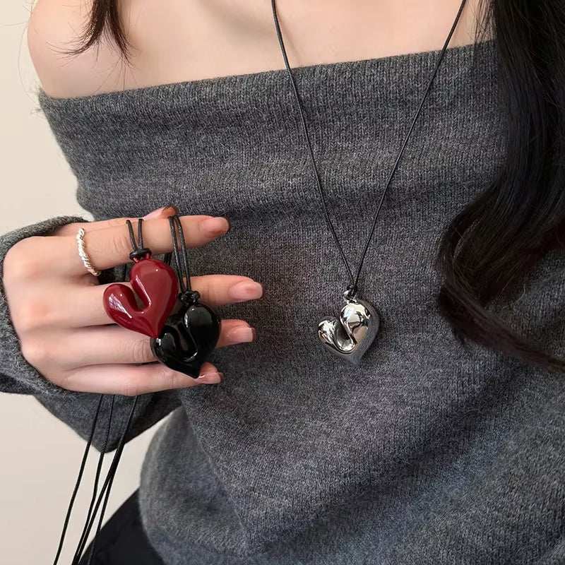Crimson Love Vintage Heart Necklace – Romance with a Retro Soul