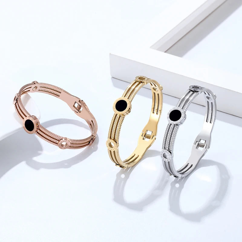 Timeless Edge Roman Gear Bangle