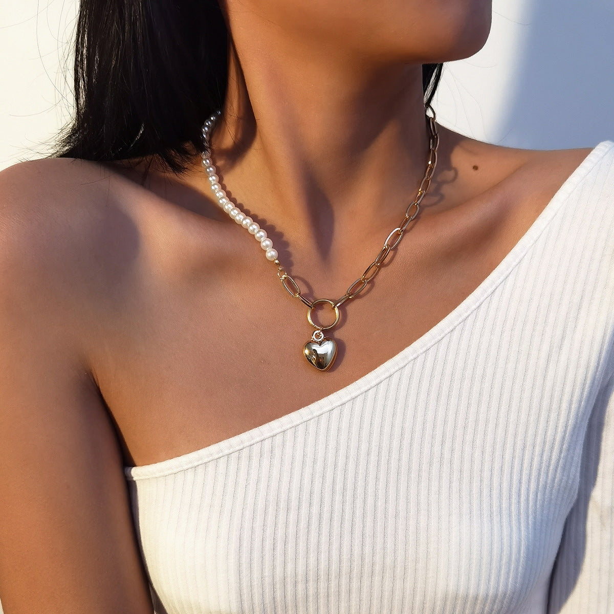Necklace heart-shaped pearl collarbone necklace women&