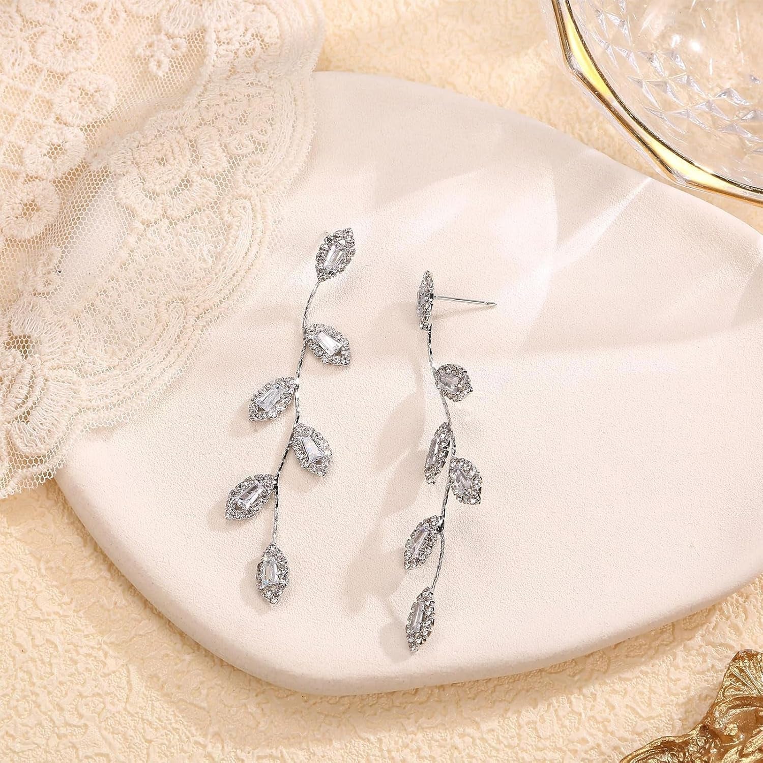 925 Sterling Silver Leaf Drop Earrings for Women – Hypoallergenic Cubic Zirconia Dangle Earrings, Elegant Earrings for Women &amp; Girls, Gold &amp; Silver Long Dangling Earrings for Prom, Party